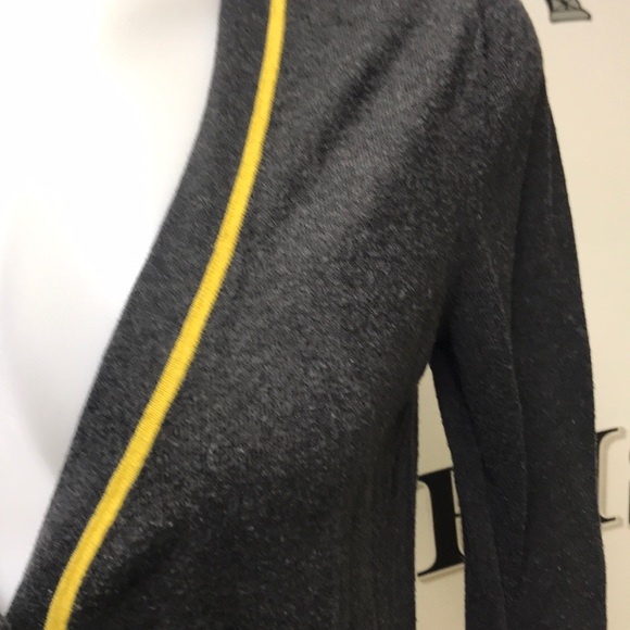 Gap cardigan size small - Picture 2 of 4